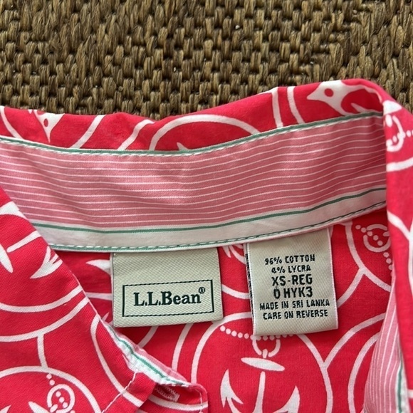 L.L. Bean Woman’s Button Shirt with Anchors Size XS - Picture 3 of 7